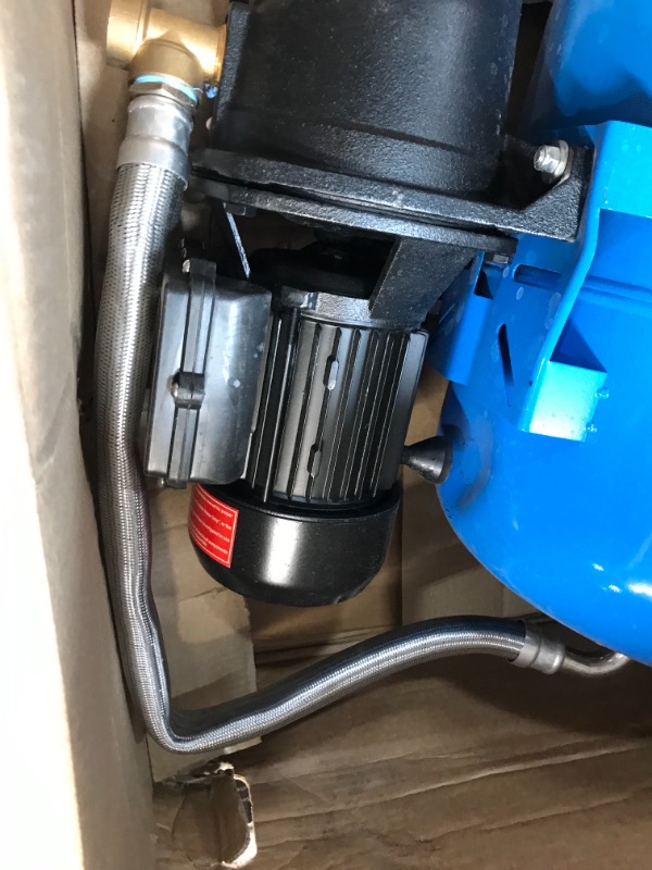 Photo 1 of Superior Pump 94513 1/2 HP Cast Iron Shallow Well Jet Pump Kit, 50L Tank, Black
**DENTS TO FRAME**