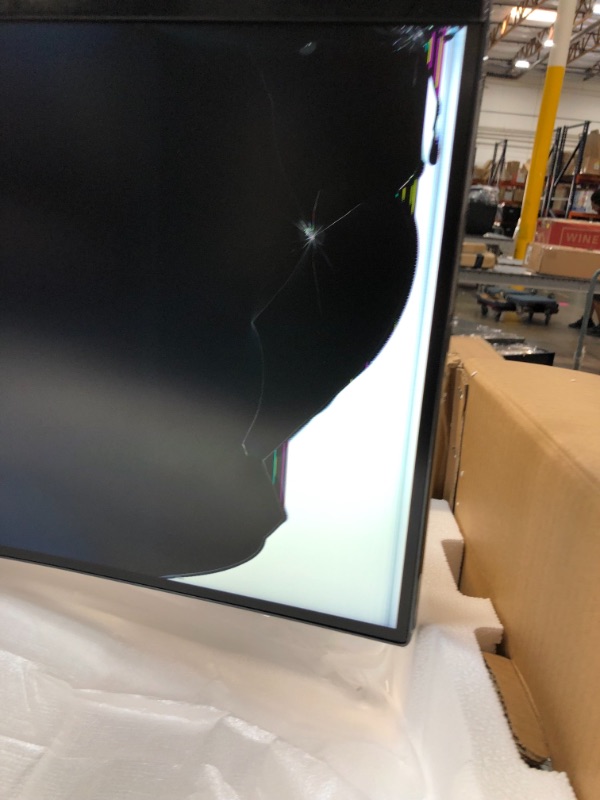 Photo 4 of PARTS ONLY ***SAMSUNG LC49RG90SSNXZA 49-Inch CRG9 Curved Gaming Monitor *** BROKEN/ DAMAGED  MONITOR ****