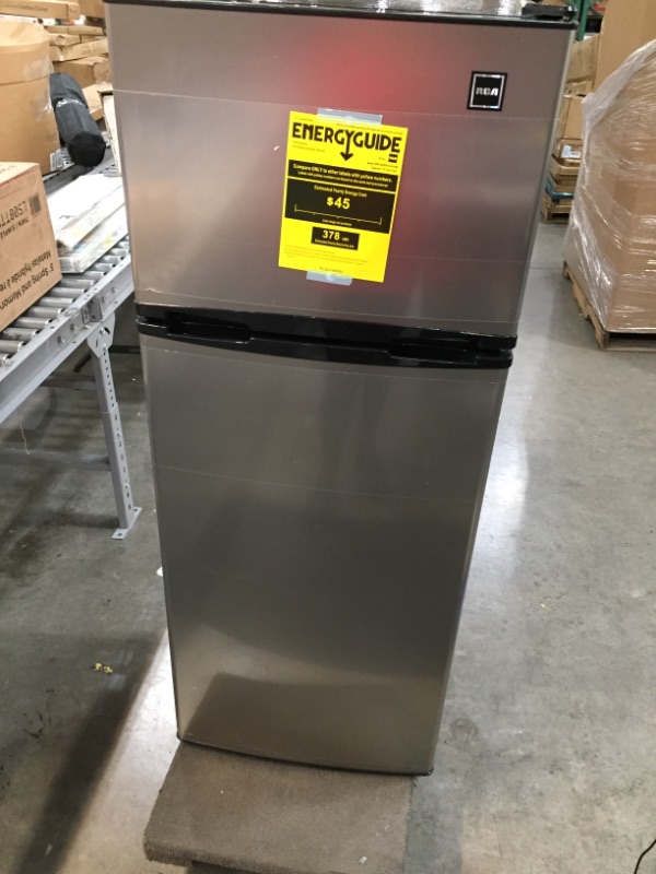 Photo 2 of PARTS ONLY *** RCA 7.5 cu. ft. Refrigerator with Top Freezer in Stainless Look