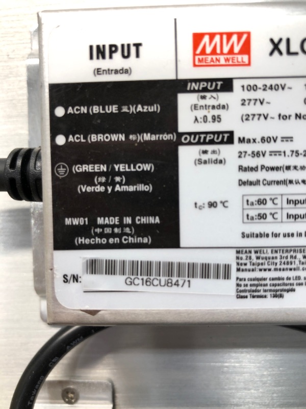 Photo 3 of NOT TESTED SPIDER FARMER SF-1000 LED Grow Light Use with Samsung LM301B LEDs Daisy Chain Dimmable Full Spectrum Grow Lights for Indoor Plants Veg Flower Greenhouse Growing Lamps with MeanWell Driver
