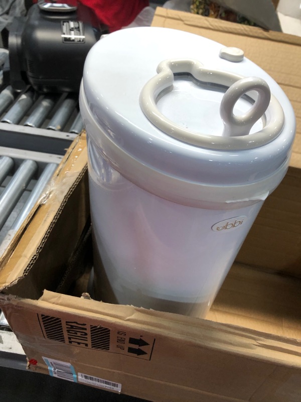 Photo 1 of Ubbi Steel Odor Locking, No Special Bag Required Money Saving, Awards-Winning, Modern Design, Registry Must-Have Diaper Pail, White
