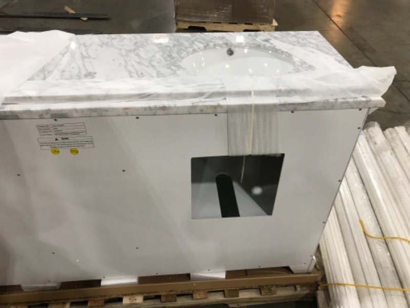 Photo 3 of ** SOLD ON WHOLE PALLET*** NO RETURNS NO REFUNDS***
Windlowe 73 in. W x 22 in. D x 35 in. H Bath Vanity in White with Carrara Marble Vanity Top in White with White Sink
