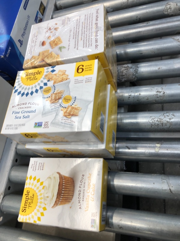 Photo 1 of Simple Mills Almond Flour Crackers 1 PACK 3COUNT BEST BY 9 13 2021
Simple Mills Almond Flour Crackers 2 PACK 12COUNT BEST BY 7 3 2021
Simple Mills Almond Flour Baking Mix 1 PACK  BEST BY 10 16 2021