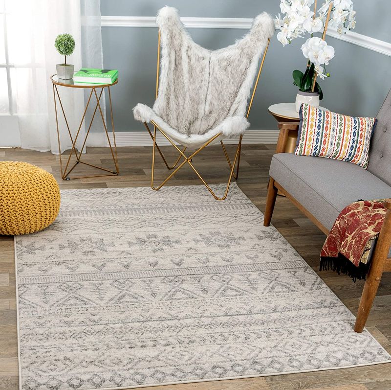 Photo 1 of 
Rugshop Sky Collection Bohemian Distressed Geometric Area Rug 3'3" x 5' Cream
Size:3'3" x 5'
Color:Cream