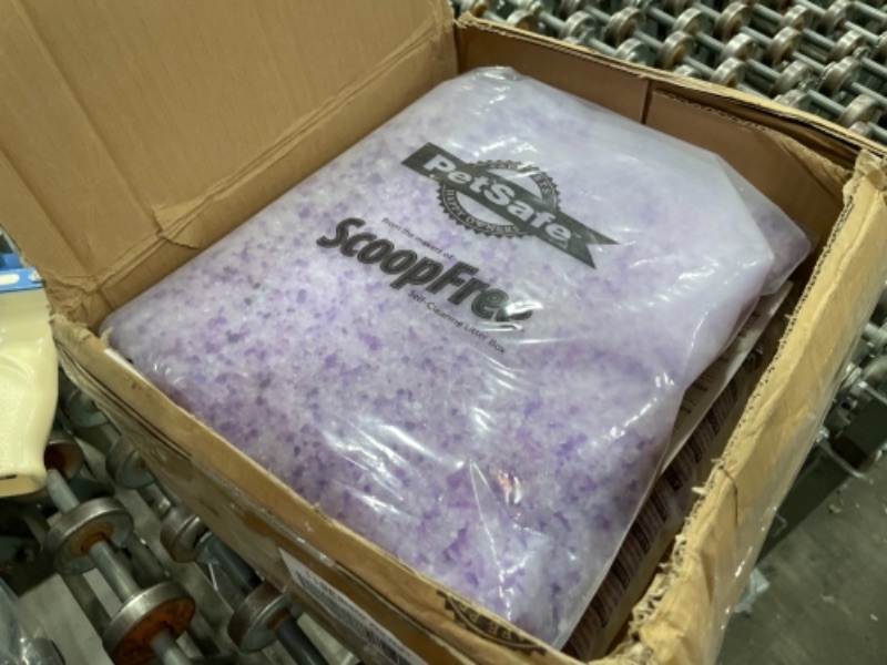 Photo 2 of ScoopFree Lavender Scented Non-Clumping Crystal Cat Litter