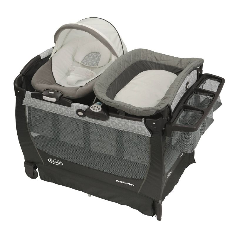 Photo 1 of Graco Pack 'n Play Playard Snuggle Suite LX -***PREVIOUSLY USED***

