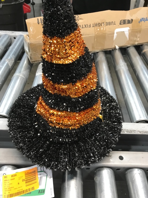 Photo 1 of 3D Tinsel Table Top Witch Hat