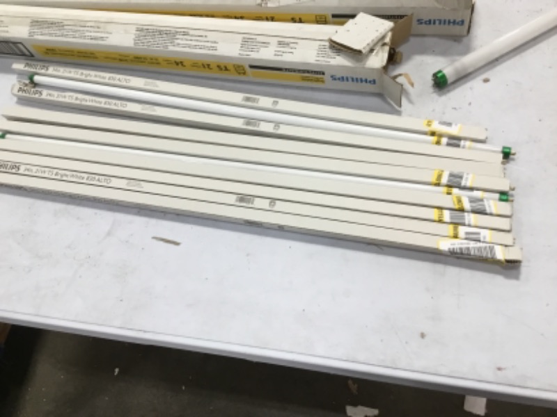 Photo 2 of 21-Watt 34 in. Linear T5 Fluorescent Tube Light Bulb Bright White (3000K)
($11.97 x 10 )