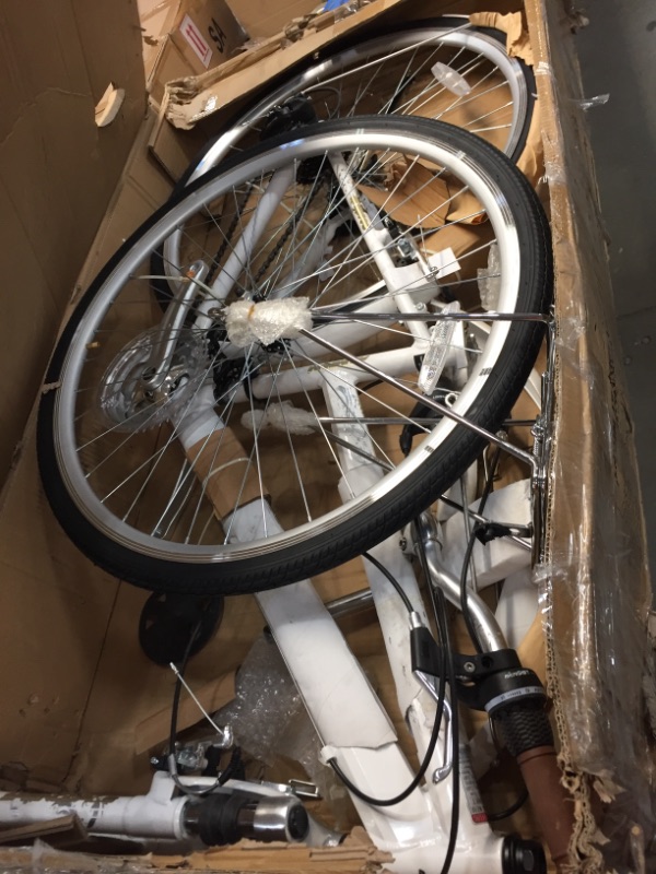 Photo 1 of Northwoods Springdale 700c Cruiser Bike - White~