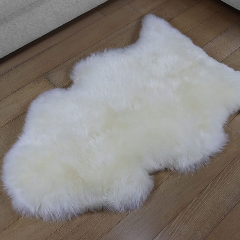 Photo 1 of 
Sheepskin Rug - Extra Large Genunie Australian White Sheepskin 
4X6