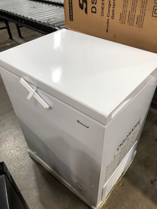 Photo 1 of Smad Chest Freezer 5 cu ft Mechanical Control with Removable Basket Top Open Door Deep Freezer, 6.8? to -4?, Free Standing, White
