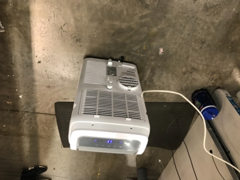 Photo 1 of BLACK+DECKER BPT06WTB Portable Air Conditioner with Remote Control, 6,000 BTU SACC/CEC (10,000 BTU ASHRAE), Cools Up to 250 Square Feet, White