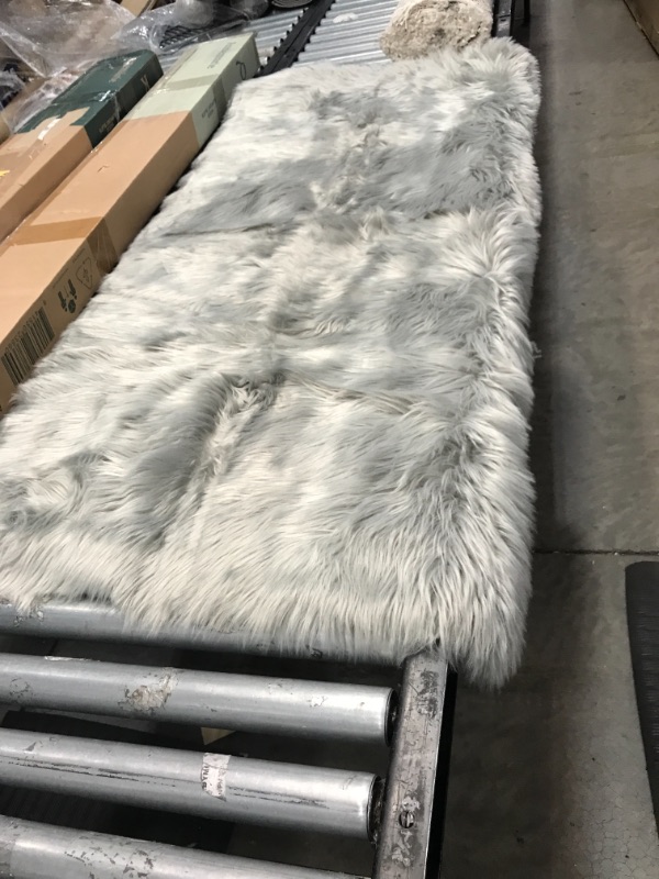 Photo 1 of 2 x 5 fluffy rug 