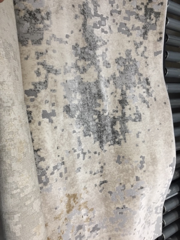 Photo 2 of Beige Mottled Abstract 5' x 8' Area Rug