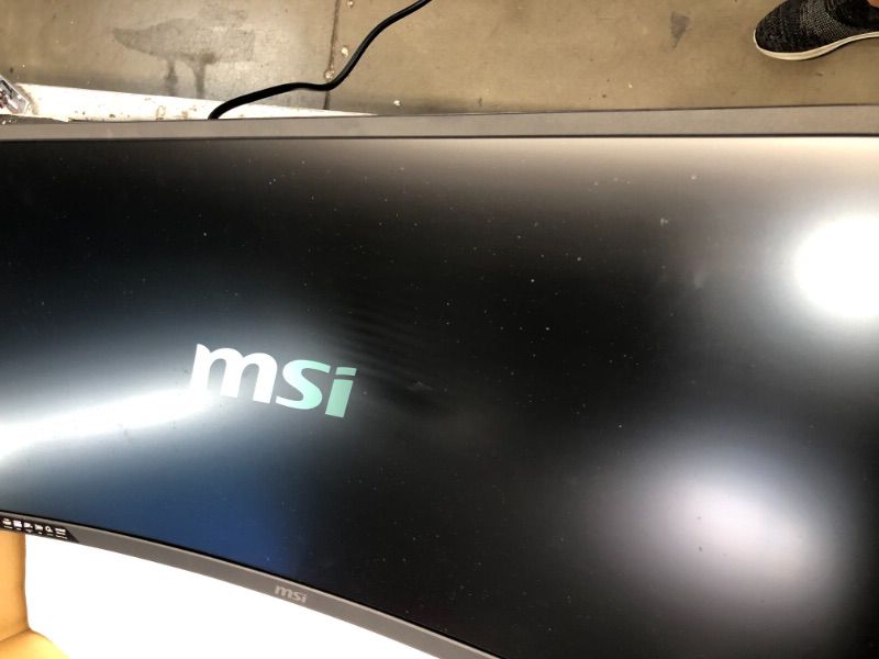 Photo 3 of MSI NonGlare Ultrawide 21 9 Screen 8ms 3440 X 1440 100Hz Freesync 3K Resolution 34 Curved Gaming Monitor Optix MAG341CQ - HALF SCREEN GOES DARK