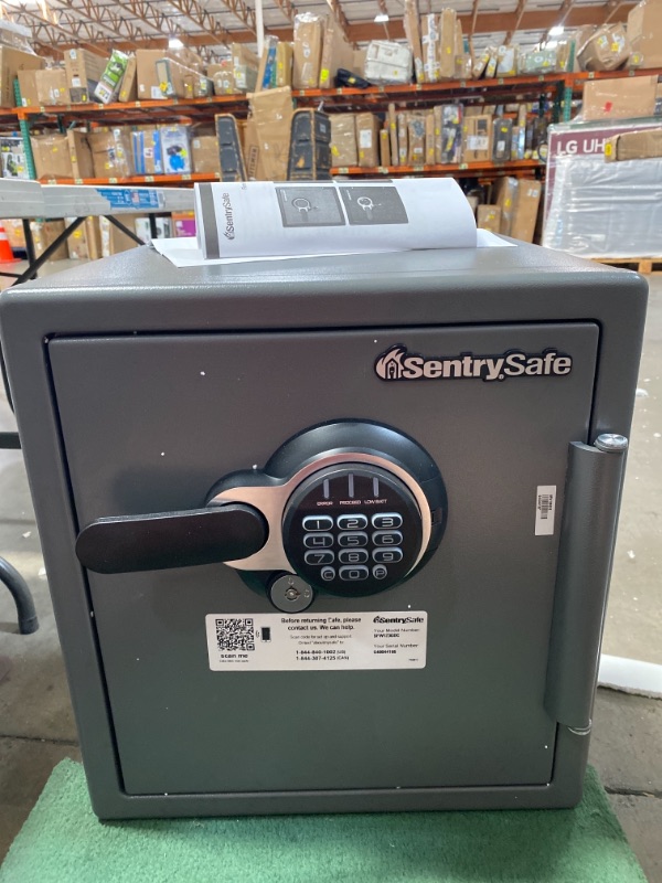 Photo 2 of SentrySafe SFW123GDC Fireproof Waterproof Safe with Digital Keypad, 1.23 Cubic Feet, Gun Metal Gray
MISSING KEYS 