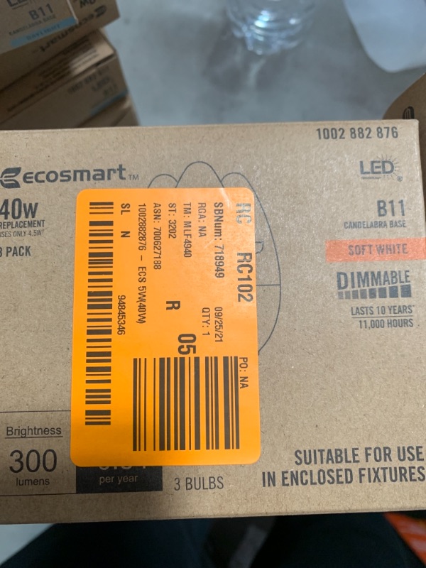 Photo 2 of 40-Watt Equivalent B11 Dimmable LED Light Bulb in Soft White (3-Pack)