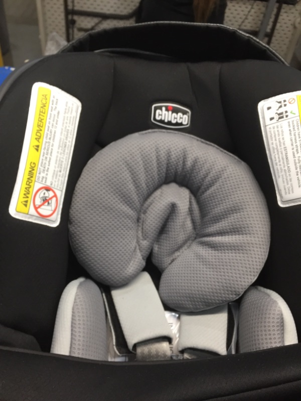 Photo 5 of Chicco Key Fit 30 Zip Air Infant Q Collection Car Seat - Black