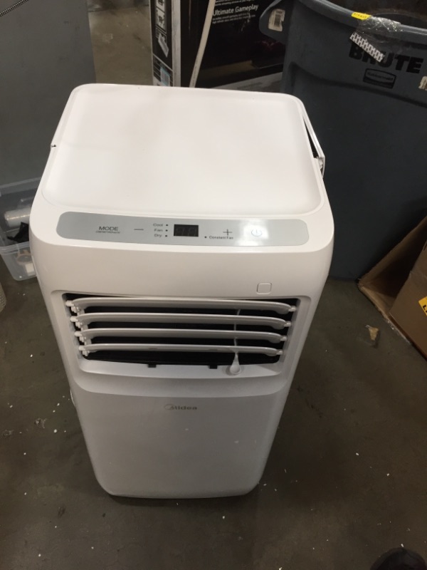 Photo 7 of MIDEA 3-in-1 Portable Air Conditioner, Dehumidifier, Fan, for Rooms up to 175 sq ft, White
