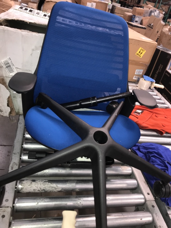 Photo 6 of Steelcase 435A00 Series 1 Work Office Chair, Royal Blue
