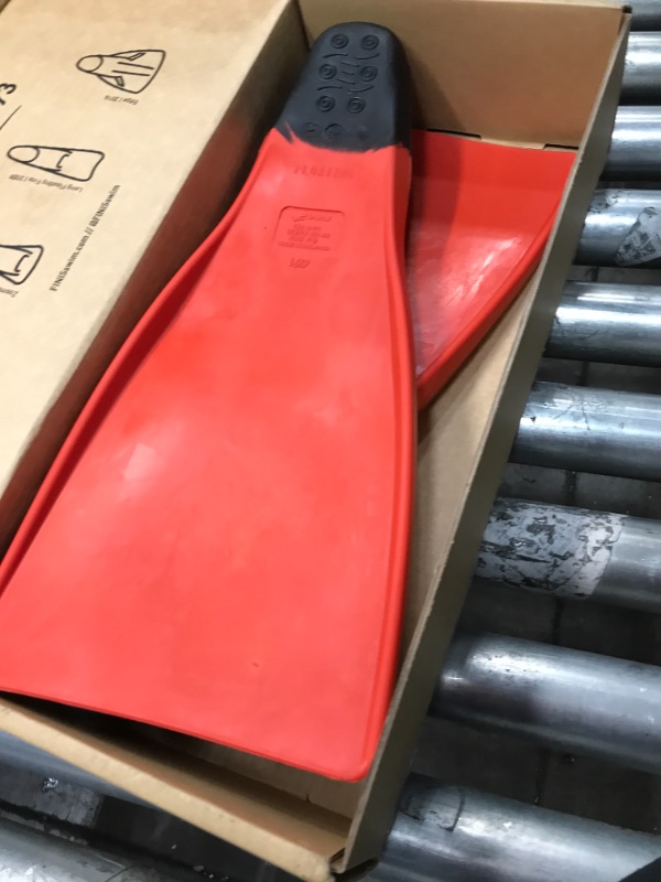 Photo 1 of FINIS Long Floating Fins for Swimming and Snorkeling
