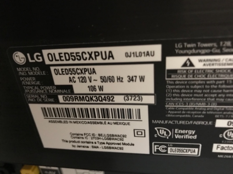 Photo 4 of DAMAGED LG OLED55CXPUA Alexa Built-In CX 55" 4K Smart OLED TV (2020)
