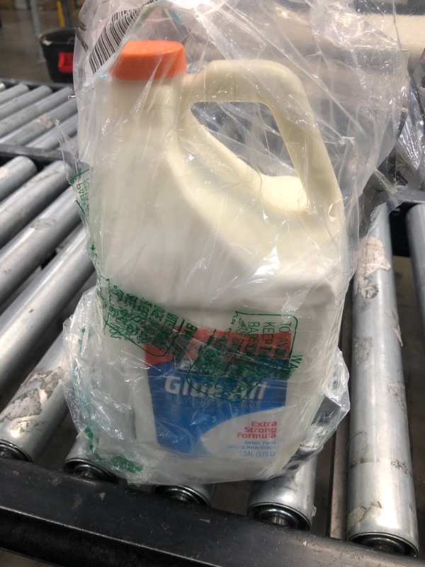 Photo 1 of Elmer's E1326 1 Gallon Glue AllÂ Multi Purpose Glue
