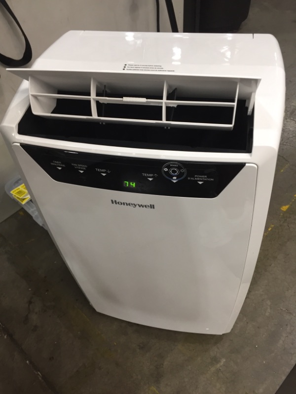 Photo 3 of 11,000 BTU (8,000 BTU DOE) Portable Air Conditioner with Dehumidifier in White