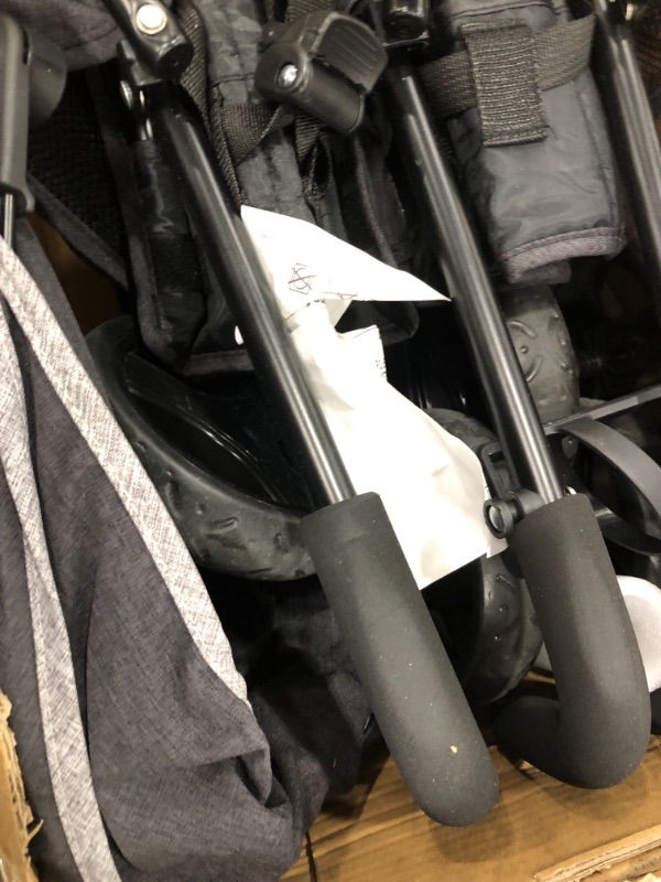 Photo 1 of Chicco Viaro Travel System - Techna