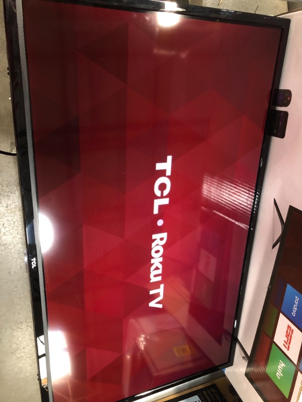 Photo 4 of TCL 32" Class 3-Series HD Smart Roku TV – 32S325
