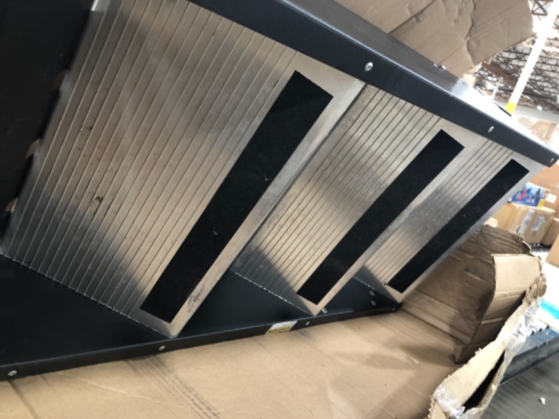 Photo 1 of MORryde StepAbove Adjustable 30 to 33.5 Inch 3 Step Portable RV Camper Motorhome Solid Entry Stair for 24 Inch Wide Doorways with Quick Release
