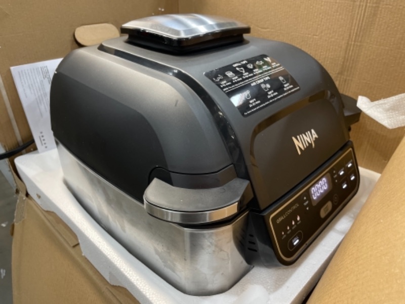 Photo 2 of Ninja AG300 4-in-1 Indoor Grill with 4-Quart Air Fryer with Roast, Bake, and Cyclonic Grilling Technology
