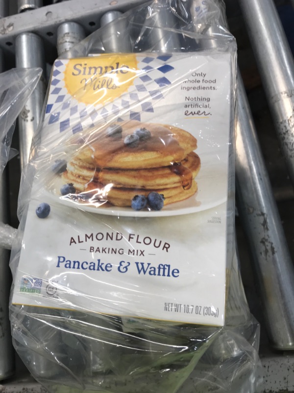 Photo 1 of Simple Mills No Added Sugar Pancake & Waffle Mix, Chestnut Flour, Gluten Free, Good for Breakfast, Nutrient Dense, 10.7oz, 5 Count. best by 10/15/2021
