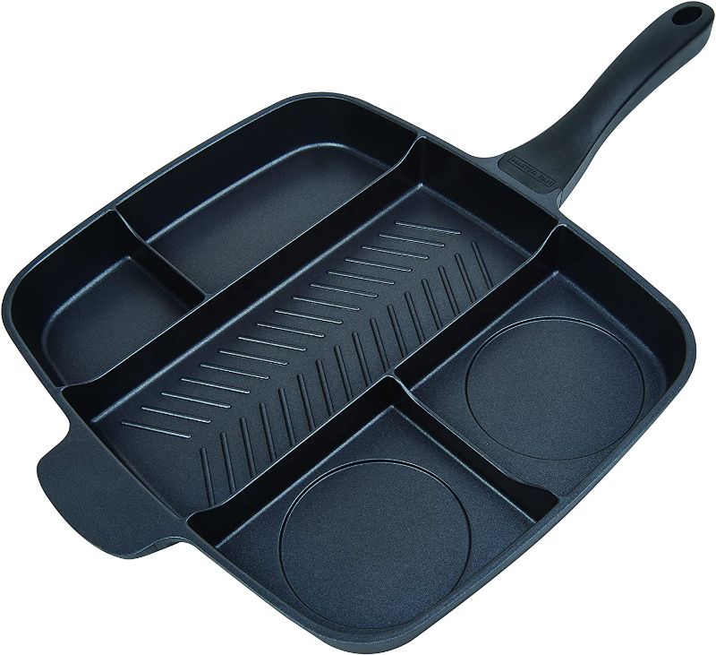 Photo 1 of *USED*
*SEE last picture for damage*
Master Pan Non-Stick Divided Grill/Fry/Oven Meal Skillet, 15", Black
