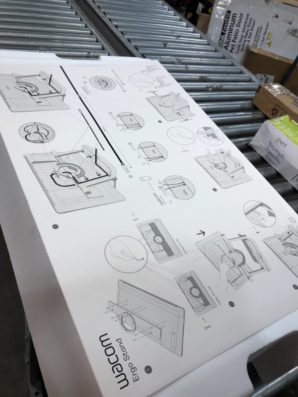 Photo 4 of Wacom Ergo Stand for Wacom Cintiq Pro 24