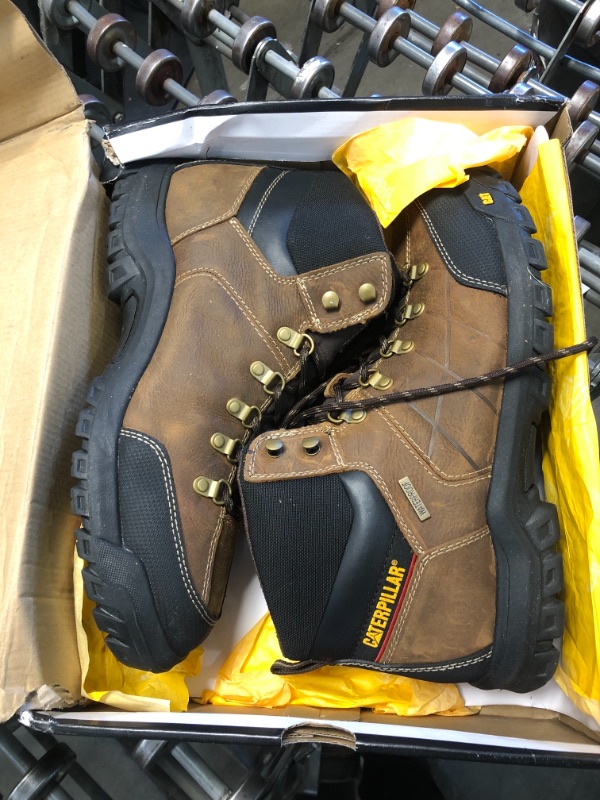 Photo 2 of CAT FOOTWEAR Men's Threshold Waterproof 6'' Work Boots - Soft Toe - Brown Size 13(W)
