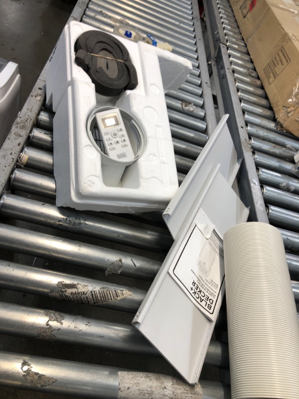 Photo 1 of BLACK+DECKER 8,000 BTU DOE (14,000 BTU ASHRAE) Portable Air Conditioner with Remote Control, White
unable to test