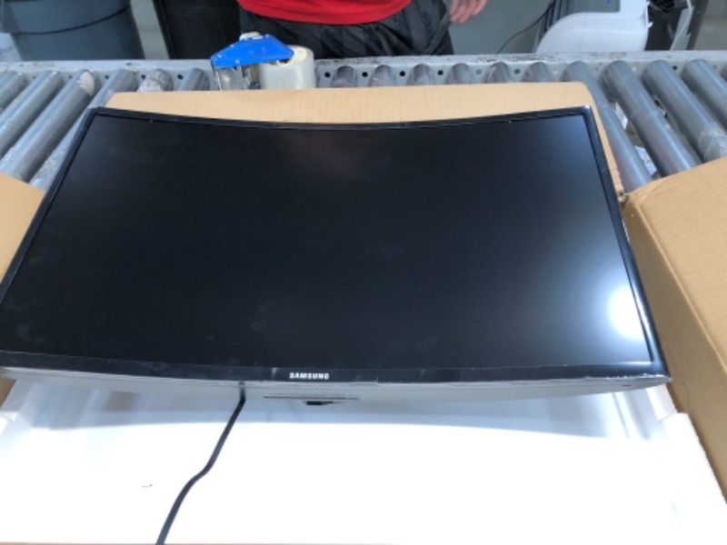 Photo 1 of Parts only
SAMSUNG LC27F398FWNXZA SAMSUNG C27F398 27 Inch Curved LED Monitor
