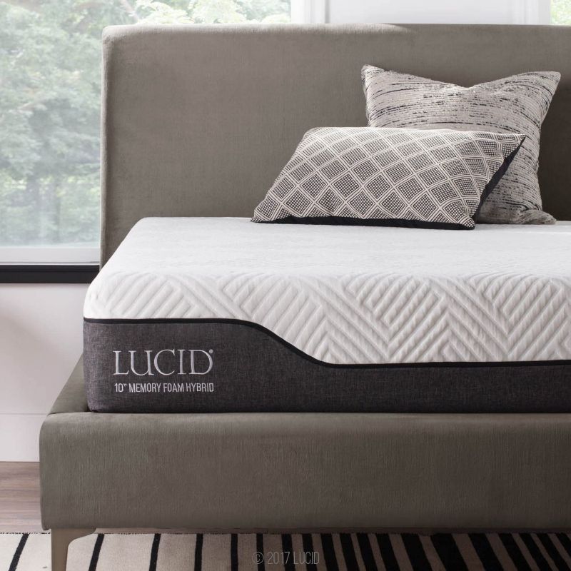 Photo 1 of *TWIN SIZE* LUCID 10 Inch Twin Hybrid Mattress - Bamboo Charcoal and Aloe Vera Infused Memory Foam - Moisture Wicking - Odor Reducing - CertiPUR-US Certified
PREVIOUSLY OPENED
