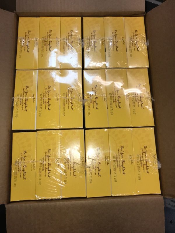 Photo 1 of EXPIRED- PACK OF 6- Simple Mills Almond Flour Crackers, Fine Ground Sea Salt, Gluten Free, Flax Seed, Sunflower Seeds, Corn Free, Low-Calorie Snacks, Nutrient Dense, 4.25oz, 3 Count- BEST BY: 09/12/2021
