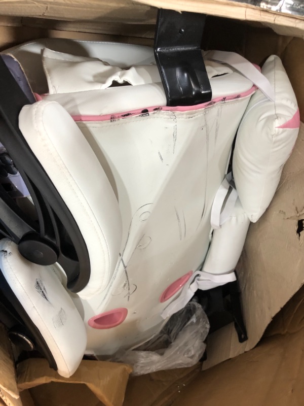 Photo 2 of RESPAWN 110 Racing Style Gaming Chair, Reclining Ergonomic Leather Chair with Footrest, in Pink
PREVIOUSLY OPENED AND USED