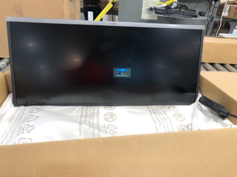 Photo 3 of SAMSUNG 34" Class Flat 3,440 x 1,440 Ultra HD - LS34J550WQNXZA