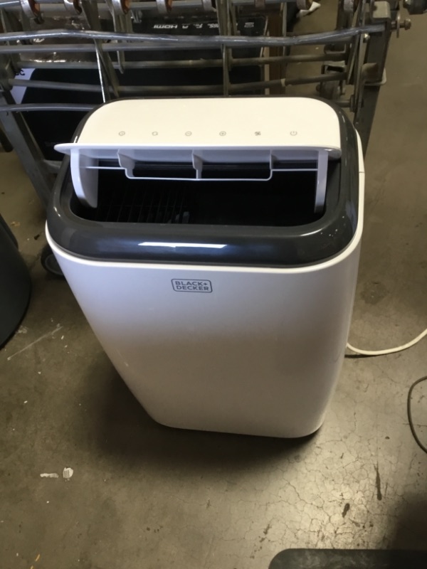 Photo 2 of BLACK+DECKER BPP05WTB Portable Air Conditioner with Remote Control, 5,000 BTU SACC/CEC (8,000 BTU ASHRAE), White
