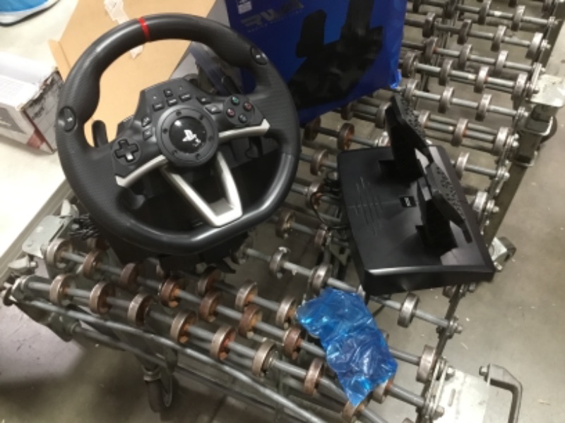 Photo 2 of HORI Racing Wheel Apex for PlayStation 4/3 and PC