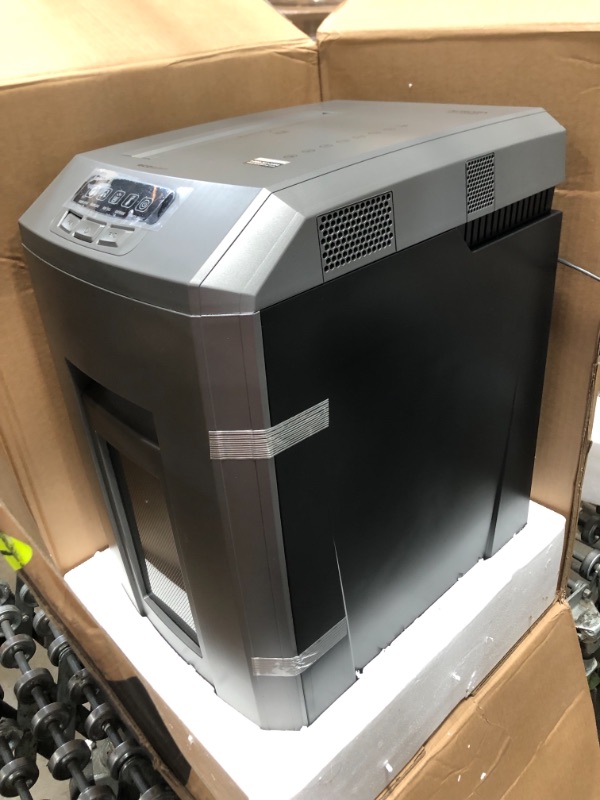 Photo 2 of *tested item, shredded paper inside* 
Aurora AU1580MA Professional Grade High Security 15-Sheet Micro-Cut Paper/ CD and Credit Card Shredder, 60 Minutes Continuous Run time
