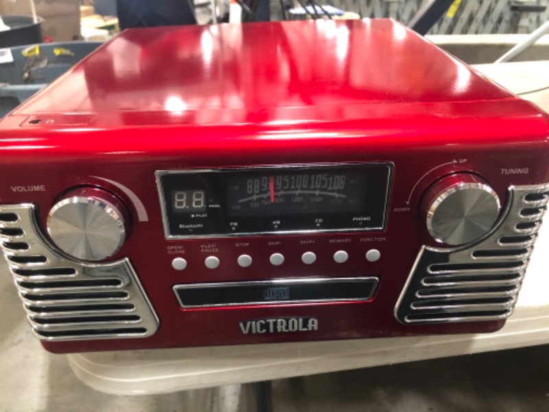 Photo 2 of Innovative Technology INN-V50-200-RED Bluetooth Turntable with Stereo CD Player - Red

//TESTED AND NONFUNCTIONAL, PARTS ONLY 
