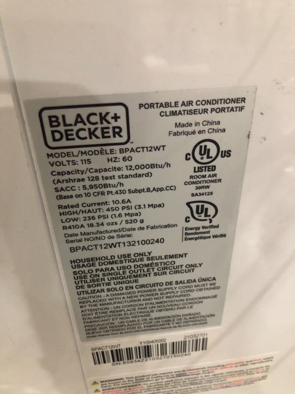 Photo 4 of BLACK+DECKER BPACT14WT Portable Air Conditioner with Remote Control, 7,700 BTU DOE (14,000 BTU ASHRAE), Cools Up to 350 Square Feet, White

//MINOR TAPE RESIDUE AND COSMETIC DAMAGE 
