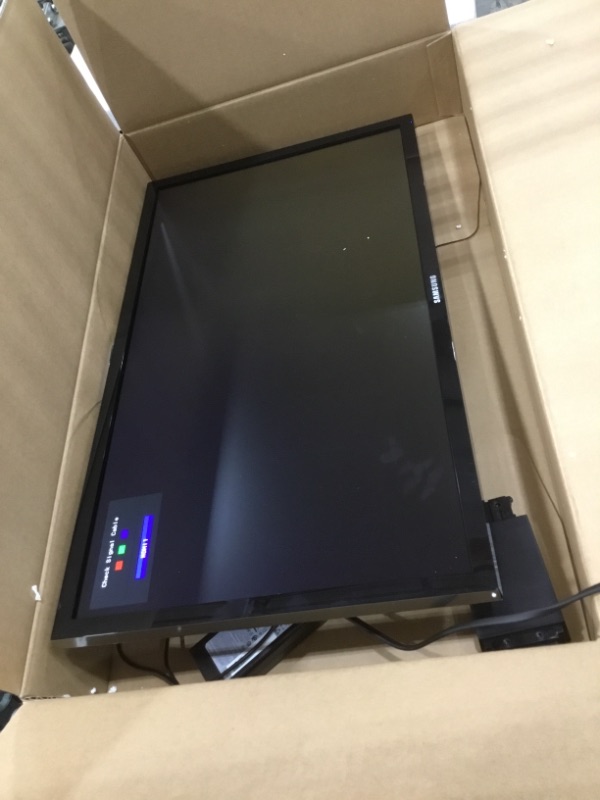 Photo 2 of SAMSUNG 28" Class UHD Monitor (3840 x 2160) with High Glossy Black Finish - LU28E570DS/ZA