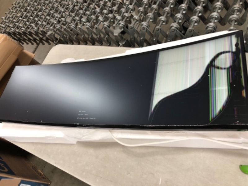 Photo 1 of DAMAGED LG 49WL95C-W 49-Inch Curved 32: 9 Ultrawide Dqhd IPS with HDR10 and USB Type-C,49 Inch Curved - 32:9 DQHD Resolution
