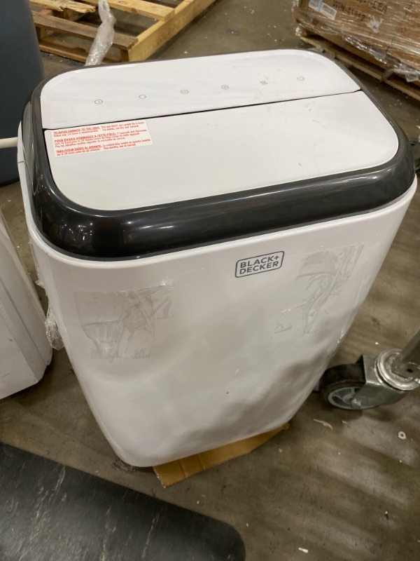 Photo 2 of BLACK+DECKER BPACT14HWT Portable Air Conditioner with Heat and Remote Control 7,500 BTU DOE (14,000 BTU ASHRAE), Cools Up to 350 Square Feet, White
